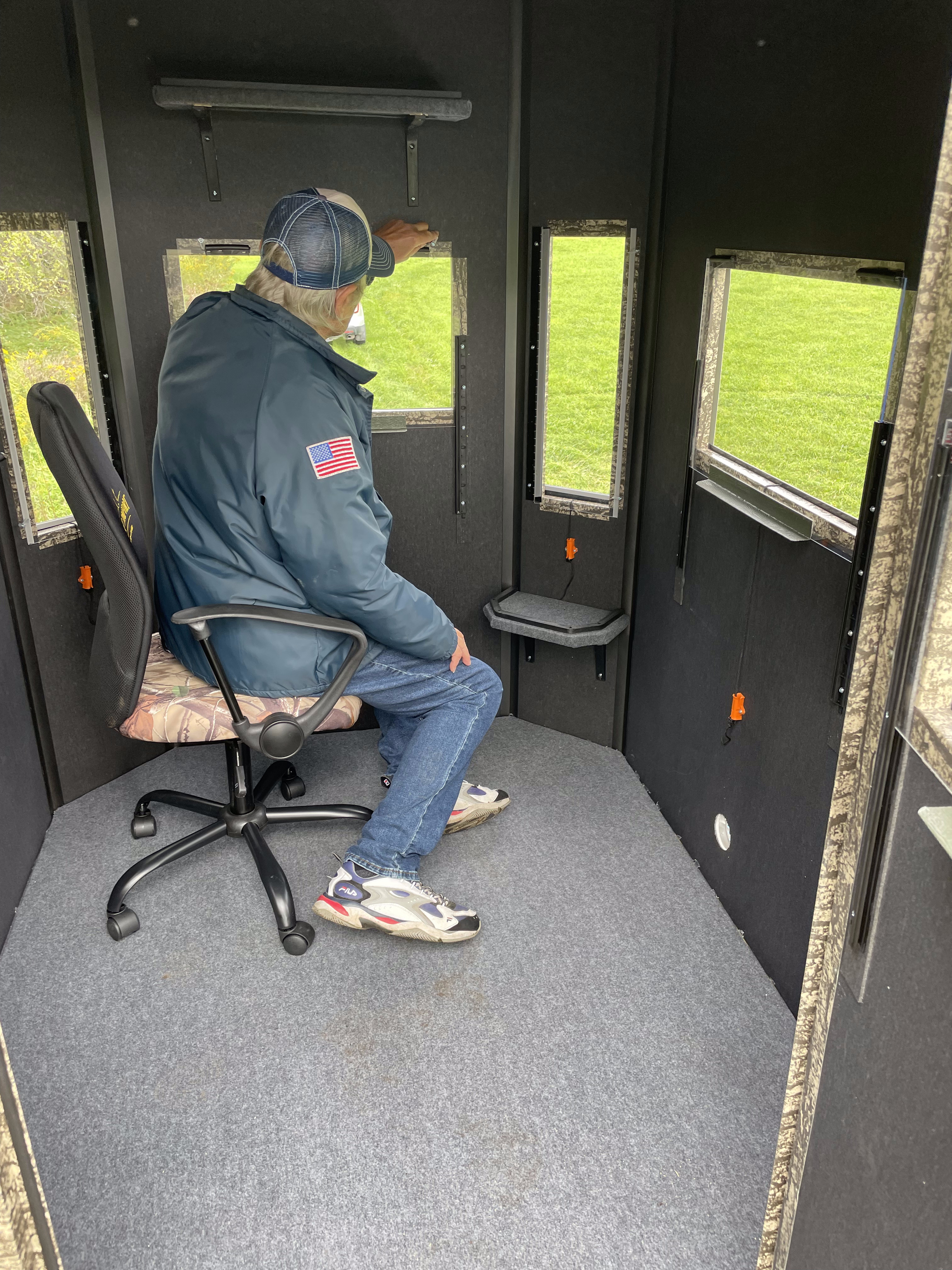 Shadow Hunter Installs